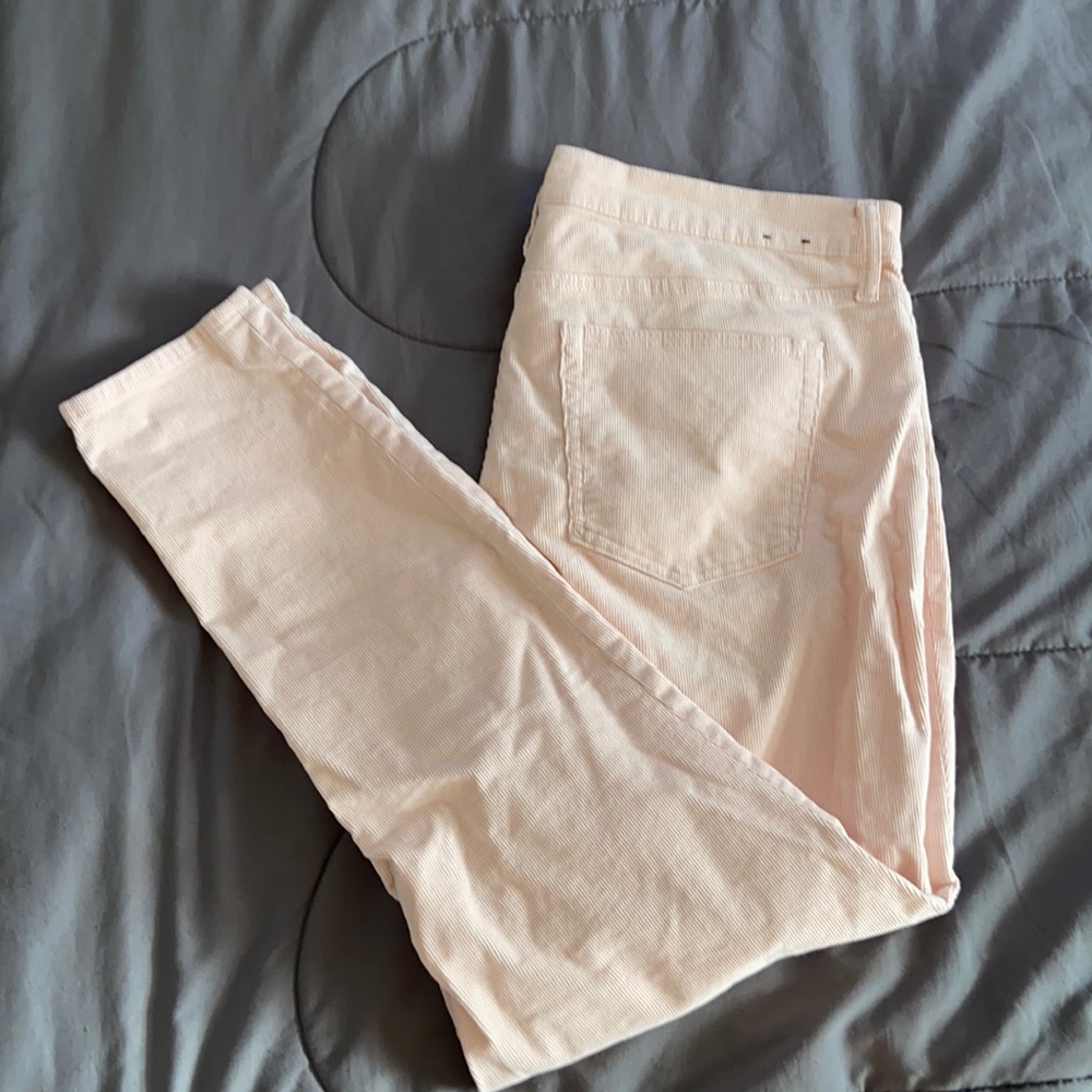 18/34 Gap True Skinny Light Pink Corduroy pants